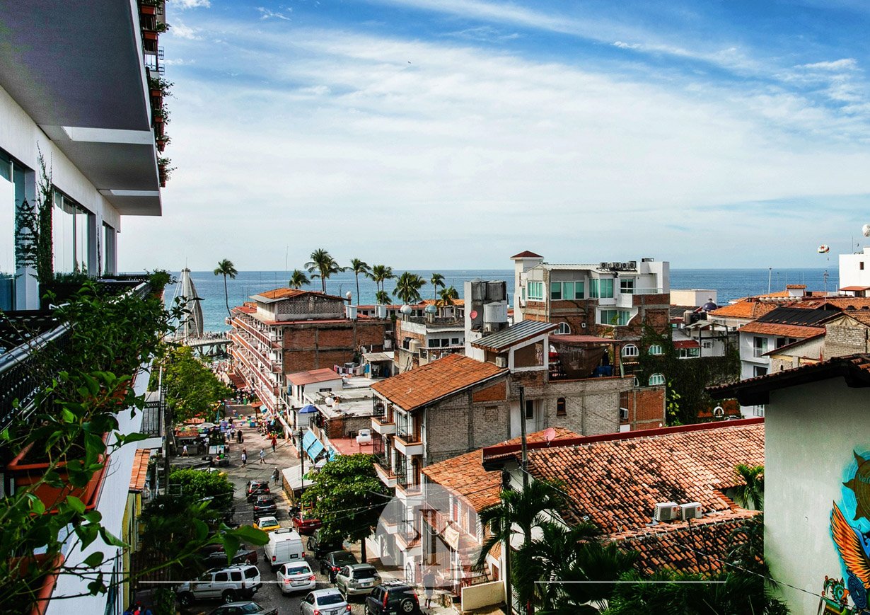 Views of the Pier and Pacific Ocean from the balcony